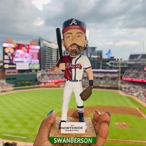 “SWANBERSON”| Atlanta Braves Bobblehead